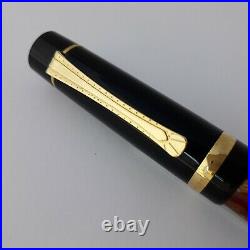 Luxury Hand Made Marble Red Fountain Pen Medium Nib Gold Plated Trim Mint