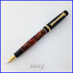 Luxury Hand Made Marble Red Fountain Pen Medium Nib Gold Plated Trim Mint