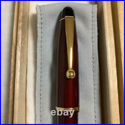 Ohashido Fountain Pen Rare Handmade Gold Trim Made in Japan Nib Gold 18K
